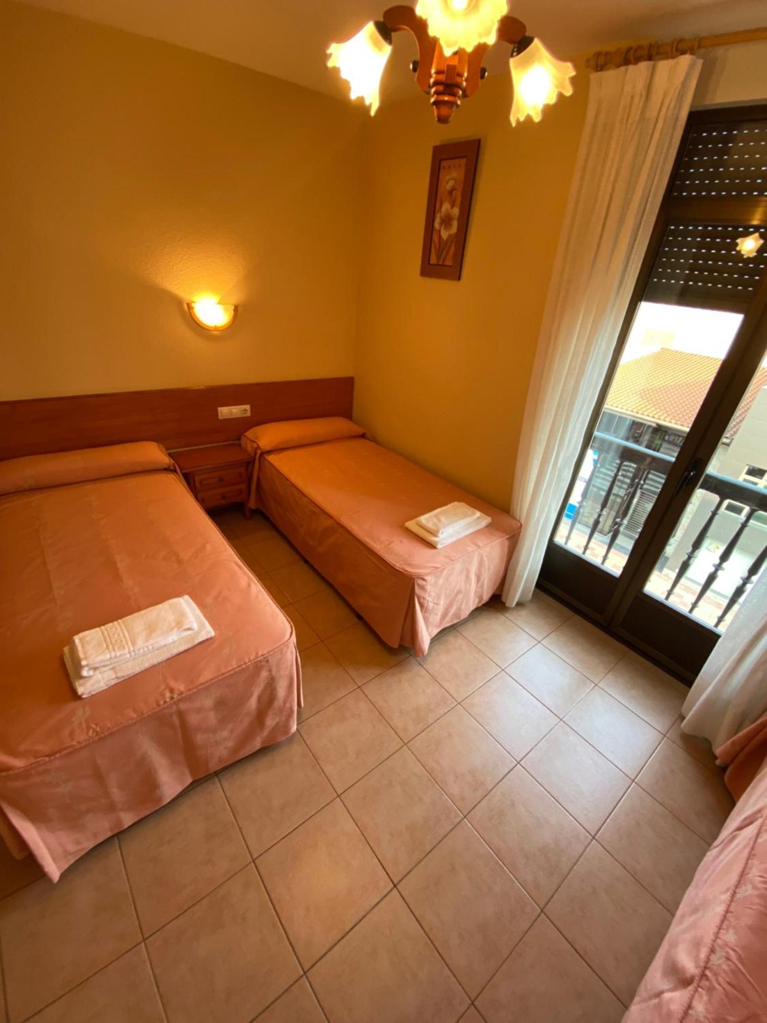 Hostal Jose Mari Ciudad-Rodrigo Exteriér fotografie
